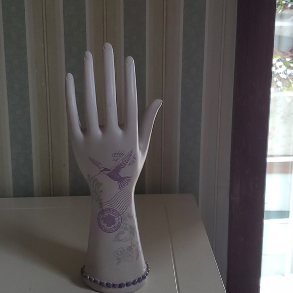 Other - Ceramic hand jewelry holder